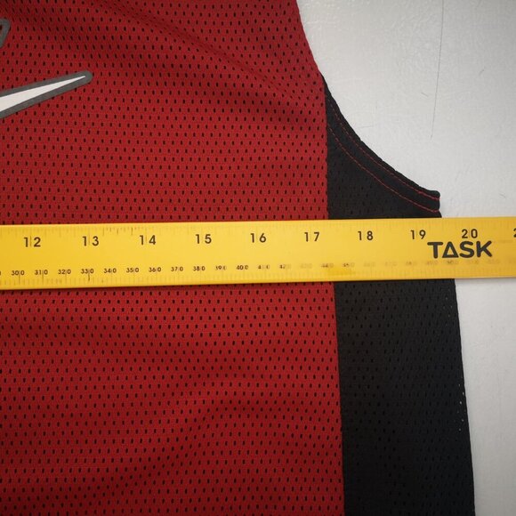 Nike Youth's Size XL (18-20) Red & Black Sleeveless Muscle Shirt - Picture 7 of 8